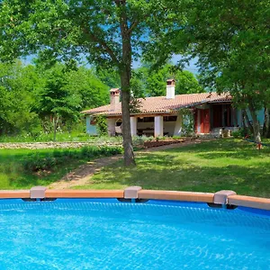 Holiday Country House D&d By Interhome Pula